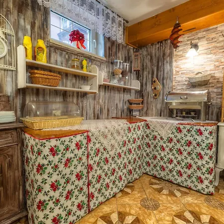 Casa de hóspedes Silon 3*